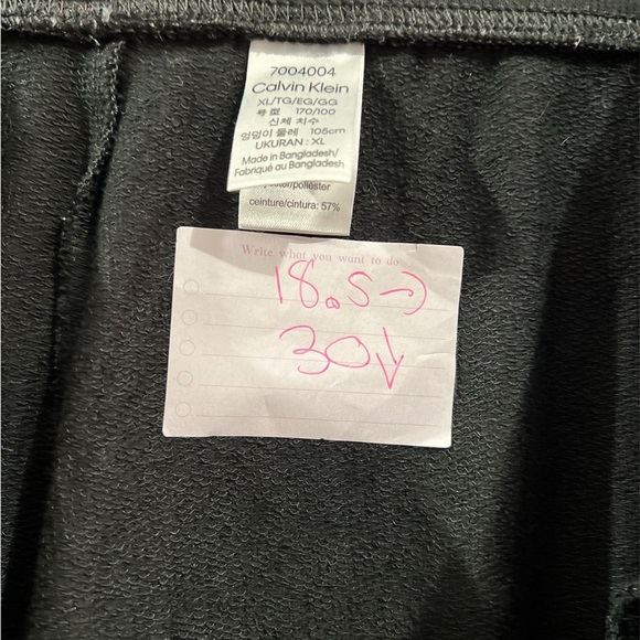 XL Calvin Klein black lightweight sweatpants, EUC - Picture 3 of 3